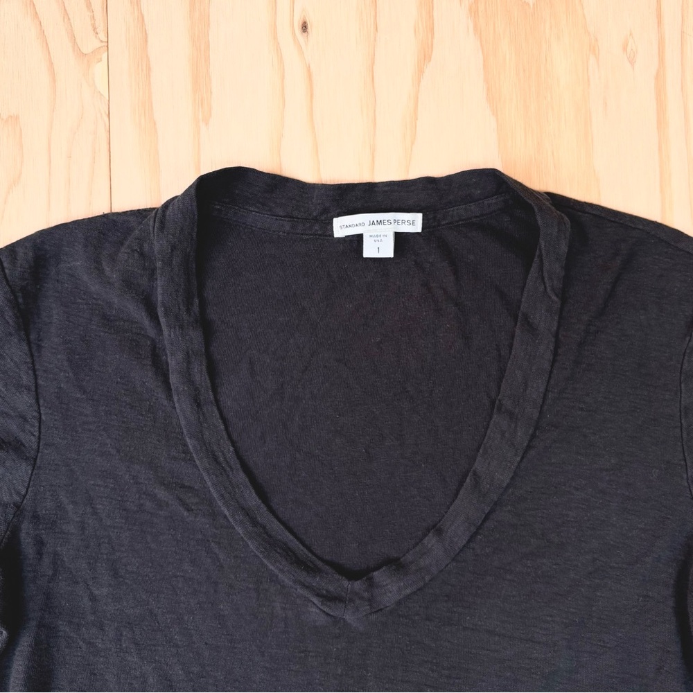 james perse cotton v neck tee - size 1 soft (S) 100% cotton like new - Picture 2 of 3